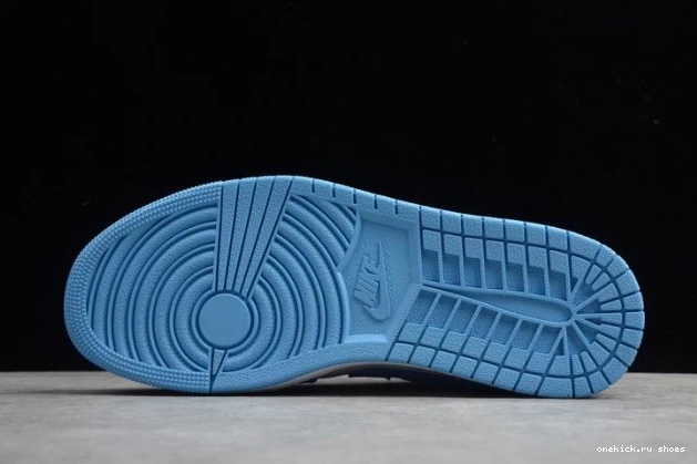Rep UNC Air AO9944-441 1 Jordan Low (W) 0708